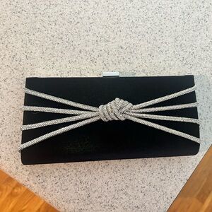Black/silver clutch